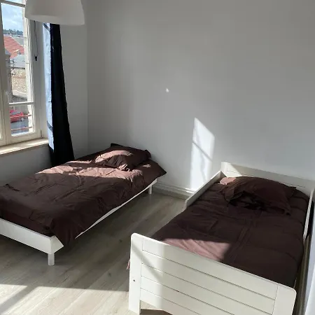 Apartment Joli Avec Parking Gratuit Sur Place *